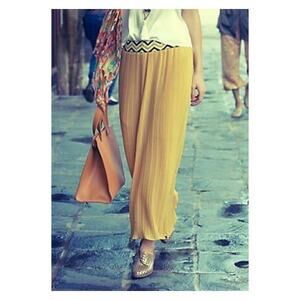 Dear Creatures Anthropologie Pleated Mustard Yellow Maxi Skirt Size M